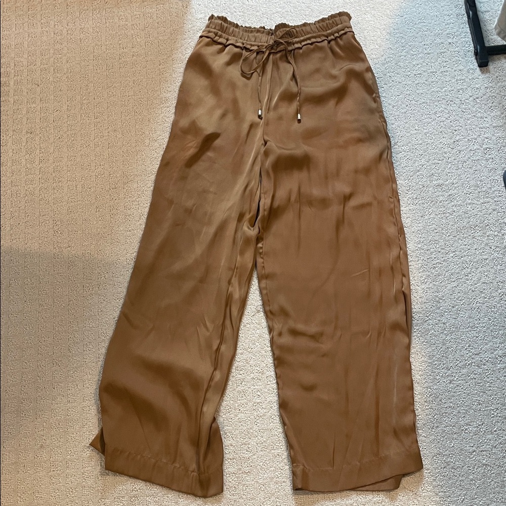 House of Harlow 1960 Gold Satin Pants